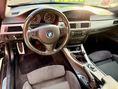 Vendo BMW 320 2011 - 14990 EUR, 259492 km - AUTO.MOTO.pt
