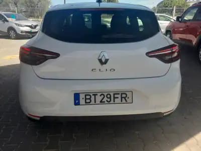 Vendo Renault Clio 2022 - 14950 EUR, 72000 km - AUTO.MOTO.pt