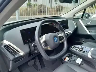 Vendo BMW iX 2023 - 85000 EUR, 50000 km - AUTO.MOTO.pt