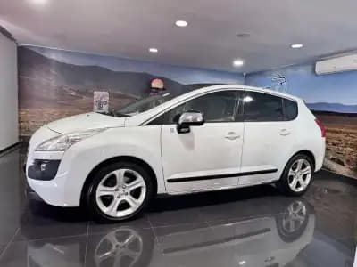Vendo Peugeot 3008 2012 - 9250 EUR, 280000 km - AUTO.MOTO.pt