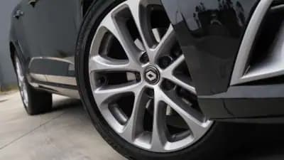 Sell Renault Mégane Sport Tourer 2019 - 16300 EUR, 123000 km - AUTO.MOTO.pt