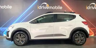 Vendo Dacia Sandero 2023 - 15900 EUR, 58259 km - AUTO.MOTO.pt