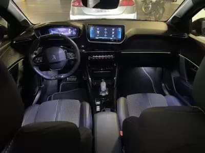 Sell Peugeot 208 2020 - 17500 EUR, 29713 km - AUTO.MOTO.pt