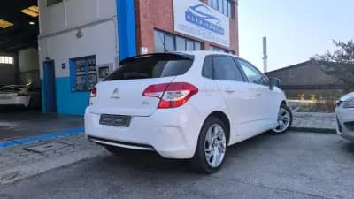 Sell Citroën C4 2012 - 9500 EUR, 180000 km - AUTO.MOTO.pt
