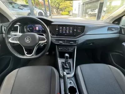 Vendo Volkswagen Polo 2023 - 21900 EUR, 67501 km - AUTO.MOTO.pt