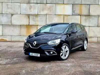 Sell Renault Grand Scénic 2016 - 12900 EUR, 183566 km - AUTO.MOTO.pt