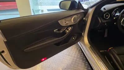 Vendo Mercedes-Benz C 220 2018 - 29900 EUR, 179960 km - AUTO.MOTO.pt