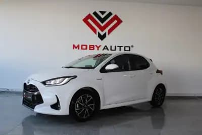 Sell Toyota Yaris 2021 - 19400 EUR, 90004 km - AUTO.MOTO.pt