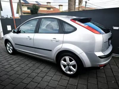 Vendo Ford Focus 2007 - 6950 EUR, 158684 km - AUTO.MOTO.pt
