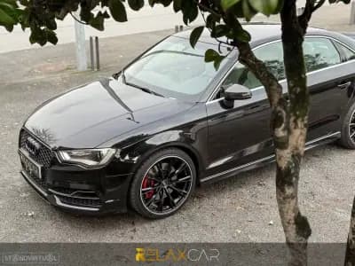 Vendo Audi S3 Limousine 2014 - 25500 EUR, 205000 km - AUTO.MOTO.pt