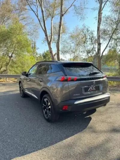 Sell Peugeot 2008 2020 - 17500 EUR, 140000 km - AUTO.MOTO.pt