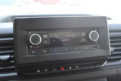 Vendo Renault Trafic 2022 - 16990 EUR, 222000 km - AUTO.MOTO.pt