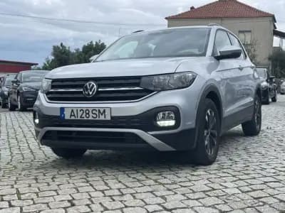 Vendo Volkswagen T-Cross 2021 - 17950 EUR, 62537 km - AUTO.MOTO.pt