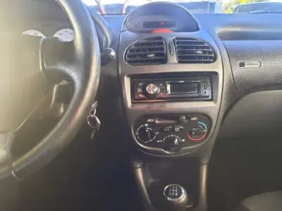 Vendo Peugeot 206 SW 2004 - 2500 EUR, 295418 km - AUTO.MOTO.pt