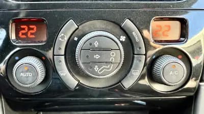 Sell Peugeot RCZ 2015 - 17900 EUR, 144034 km - AUTO.MOTO.pt