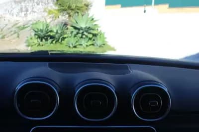 Sell Mercedes-Benz C 200 2024 - 39980 EUR, 19384 km - AUTO.MOTO.pt