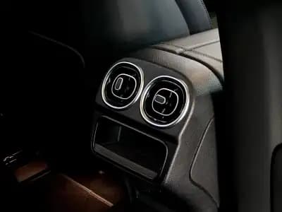 Sell Mercedes-Benz C 300 2024 - 48900 EUR, 48112 km - AUTO.MOTO.pt