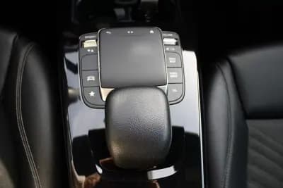 Sell Mercedes-Benz A 180 2020 - 22900 EUR, 134336 km - AUTO.MOTO.pt