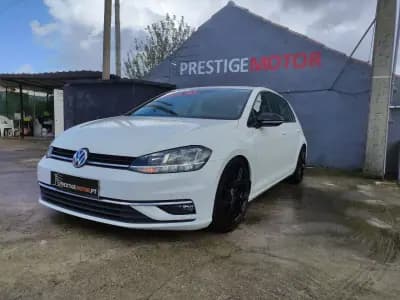 Vendo Volkswagen Golf 2018 - 15900 EUR, 106000 km - AUTO.MOTO.pt