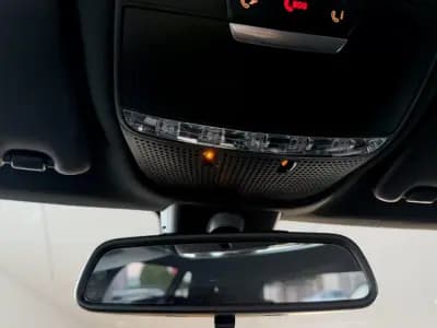 Sell Mercedes-Benz C 200 2015 - 17999 EUR, 175000 km - AUTO.MOTO.pt