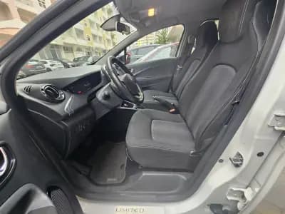 Vendo Renault Zoe 2019 - 7850 EUR, 130850 km - AUTO.MOTO.pt