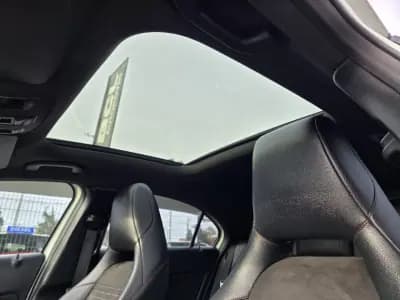 Vendo Mercedes-Benz A 180 2015 - 17990 EUR, 137000 km - AUTO.MOTO.pt