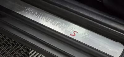 Vendo MINI 2015 - 16990 EUR, 184000 km - AUTO.MOTO.pt