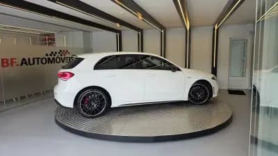 Vendo Mercedes-Benz A 180 2022 - 25900 EUR, 179465 km - AUTO.MOTO.pt