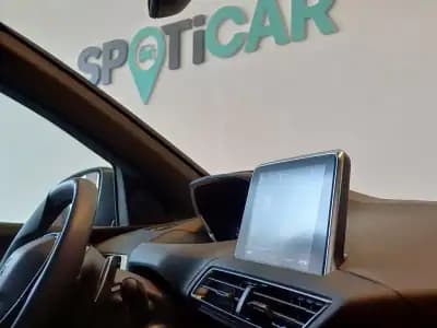 Vendo Peugeot 5008 2023 - 33500 EUR, 16000 km - AUTO.MOTO.pt