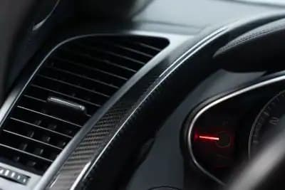 Vendo Audi R8 Coupé 2007 - 74950 EUR, 65000 km - AUTO.MOTO.pt