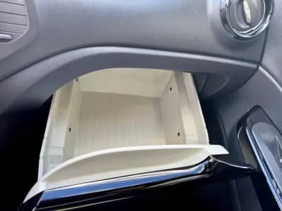 Vendo Renault Captur 2017 - 14500 EUR, 69158 km - AUTO.MOTO.pt