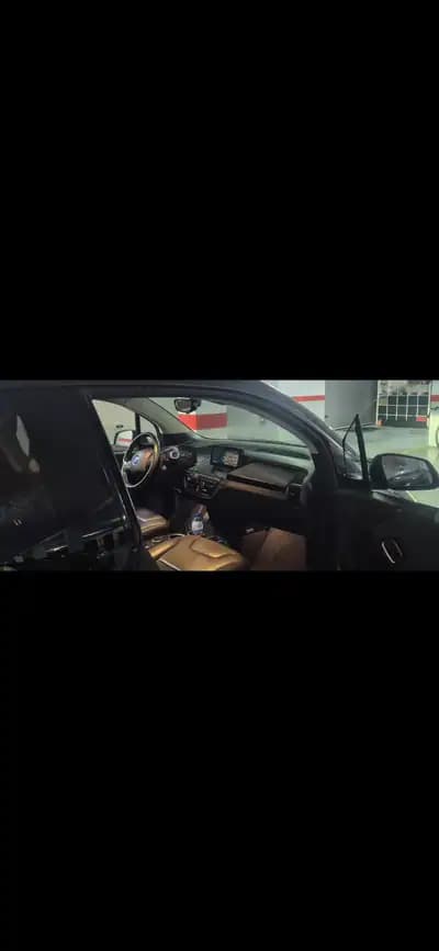 Vendo BMW i3 2017 - 15650 EUR, 155000 km - AUTO.MOTO.pt