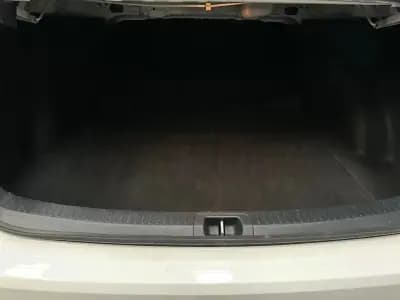 Sell Toyota Corolla 2024 - 25500 EUR, 72000 km - AUTO.MOTO.pt