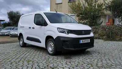 Vendo Peugeot Partner 2020 - 14490 EUR, 113847 km - AUTO.MOTO.pt