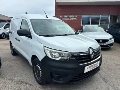 Sell Renault Express 2021 - 13990 EUR, 106000 km - AUTO.MOTO.pt