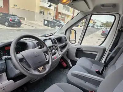 Vendo Peugeot Boxer 2012 - 7990 EUR, 271750 km - AUTO.MOTO.pt