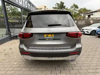 Sell Mercedes-Benz GLB 180 2022 - 39900 EUR, 58661 km - AUTO.MOTO.pt