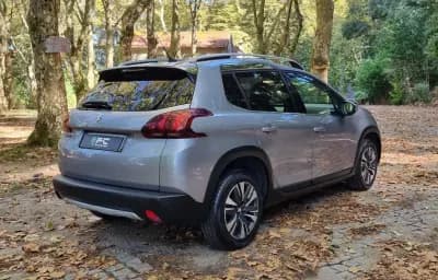 Sell Peugeot 2008 2017 - 12450 EUR, 96000 km - AUTO.MOTO.pt