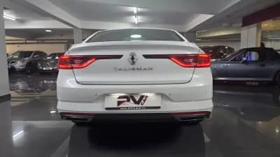 Vendo Renault Talisman 2016 - 14990 EUR, 107000 km - AUTO.MOTO.pt