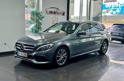 Vendo Mercedes-Benz C 300 2017 - 22999 EUR, 102000 km - AUTO.MOTO.pt