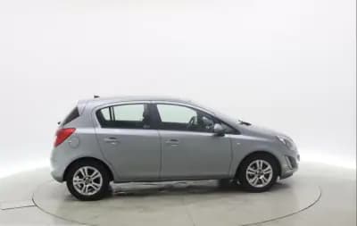 Sell Opel Corsa 2013 - 7990 EUR, 118654 km - AUTO.MOTO.pt
