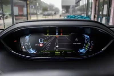 Sell Peugeot 3008 2021 - 19980 EUR, 119707 km - AUTO.MOTO.pt