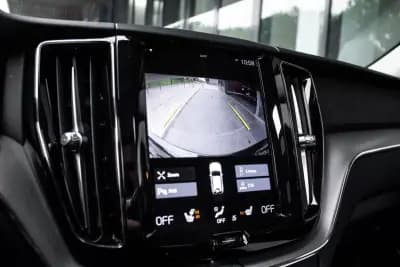 Sell Volvo XC 60 2020 - 36990 EUR, 82194 km - AUTO.MOTO.pt