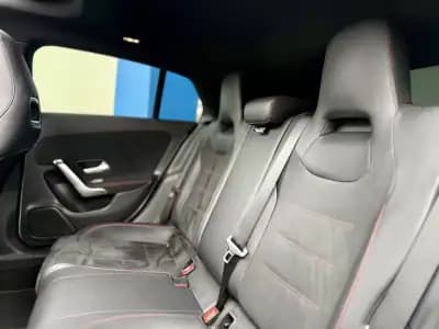 Sell Mercedes-Benz CLA 200 2020 - 32950 EUR, 76000 km - AUTO.MOTO.pt