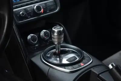 Vendo Audi R8 Coupé 2007 - 74950 EUR, 65000 km - AUTO.MOTO.pt