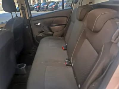 Vendo Dacia Sandero 2018 - 8500 EUR, 155000 km - AUTO.MOTO.pt