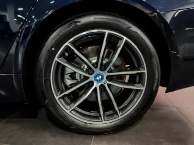 Vendo BMW 530 2024 - 43500 EUR, 41000 km - AUTO.MOTO.pt