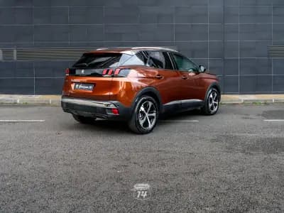 Vendo Peugeot 3008 2018 - 15990 EUR, 154712 km - AUTO.MOTO.pt