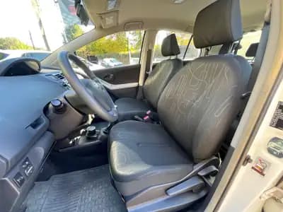 Vendo Toyota Yaris 2011 - 8500 EUR, 150000 km - AUTO.MOTO.pt