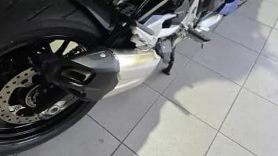 Vendo mota BMW F 900 R 2023 - 10900 EUR, 1060 km - AUTO.MOTO.pt